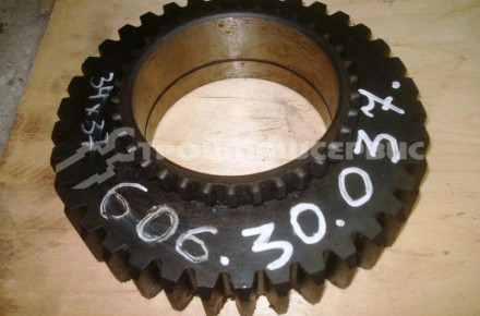 Шестерня 606.30.037