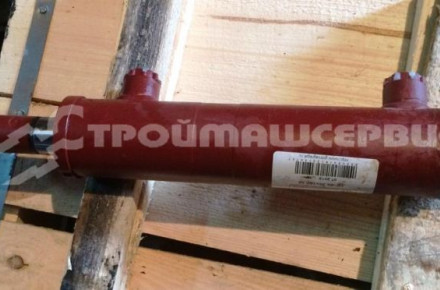 Гидроцилиндр подборщика ЦГ-50.30х160.22